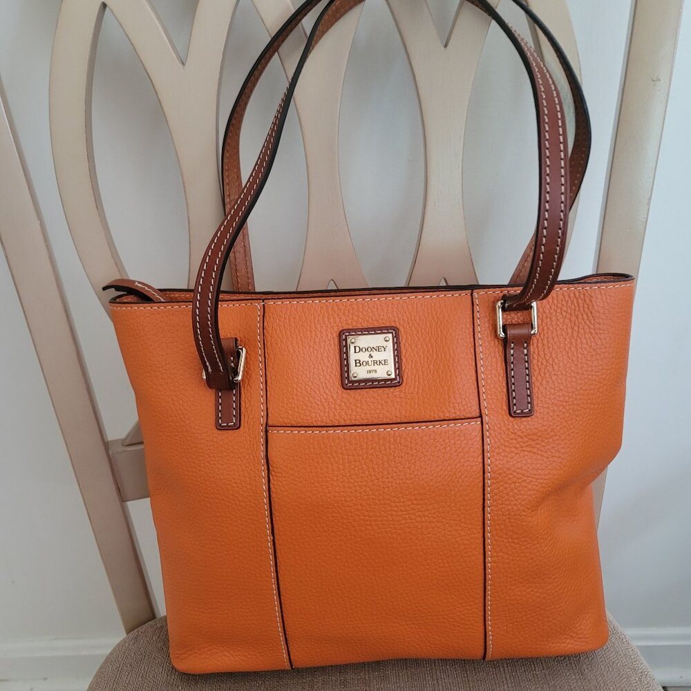 Dooney & Bourke Handbag